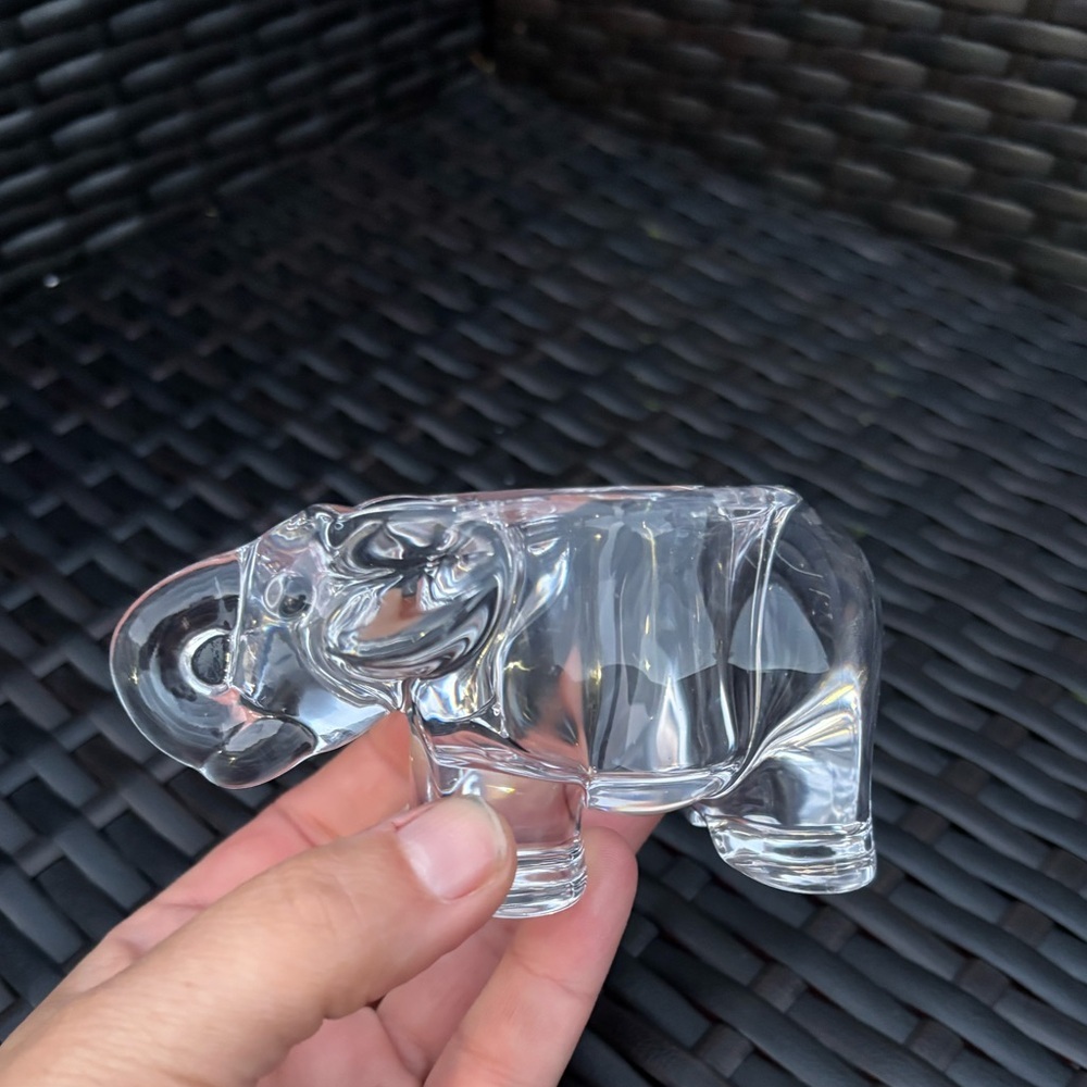 Glass Lucky Elephant Votive Candle Holder Heavy Glass in Great condition